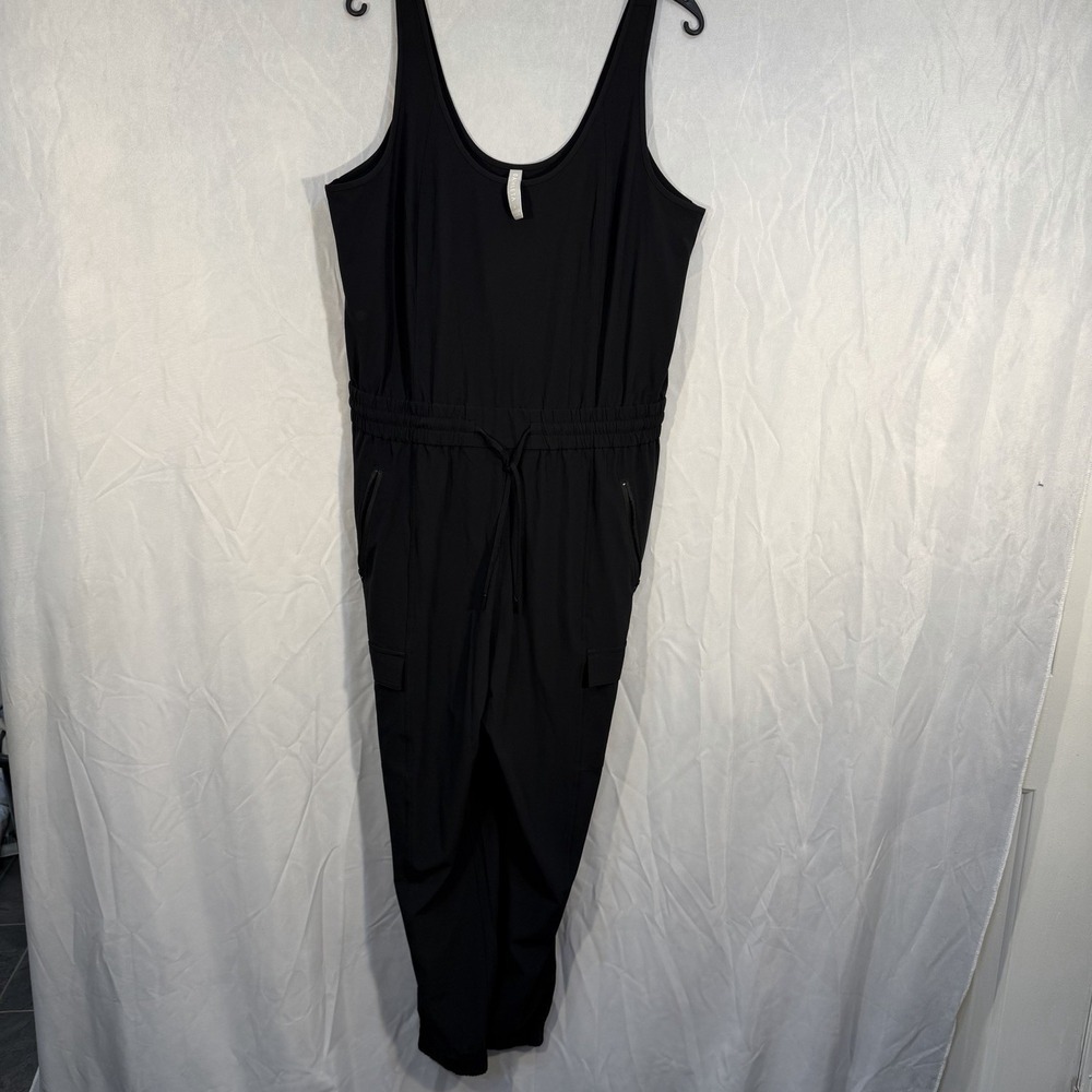 Athleta Unbound Jumpsuit Sz‎ L Spaghetti Strap Jogger Bottom Black Comfort Soft